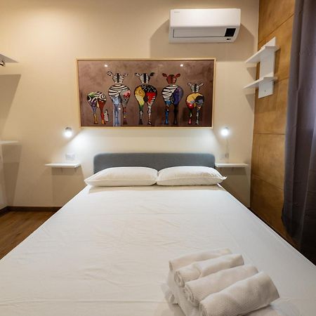 Admiral Appartment カリアリ エクステリア 写真