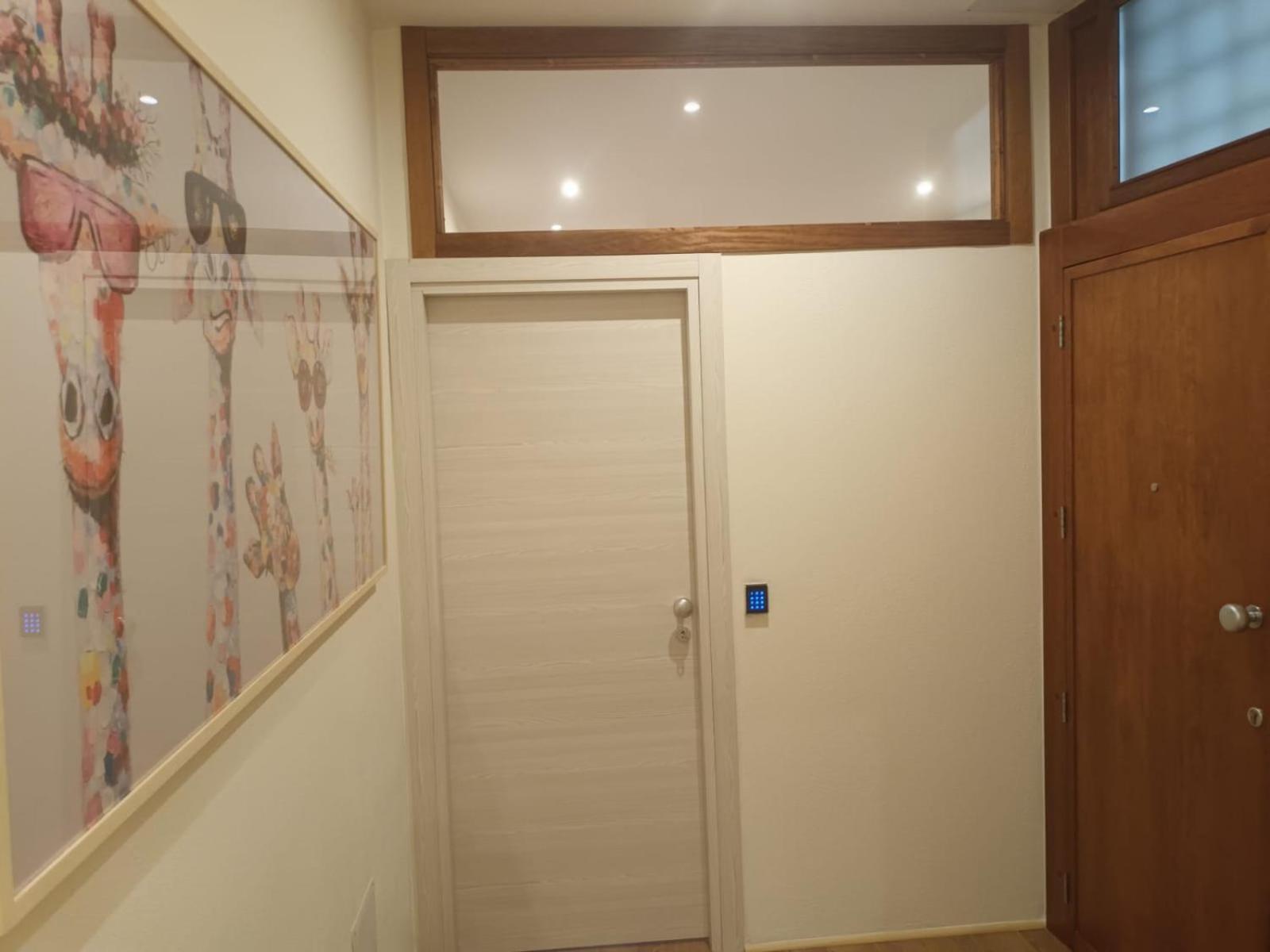 Admiral Appartment カリアリ エクステリア 写真